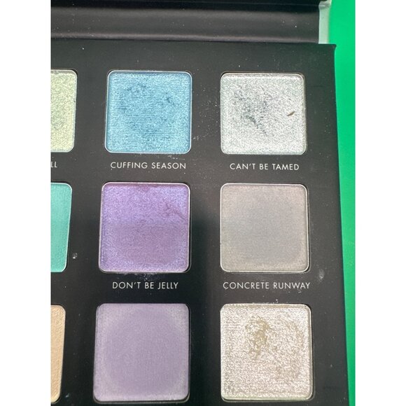 Milani Gilded Pastel Eyeshadow Palette Hyper-Pigmented 0.32 Oz With Mirror & 15 - Picture 4 of 5